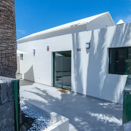 Casa A Primera Linea De Mar * קוסטה טגוויסה