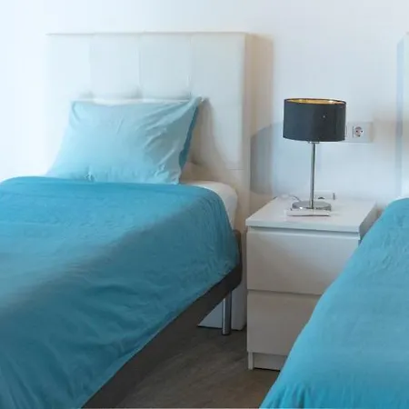 Casa A Primera Linea De Mar 科斯塔特吉塞